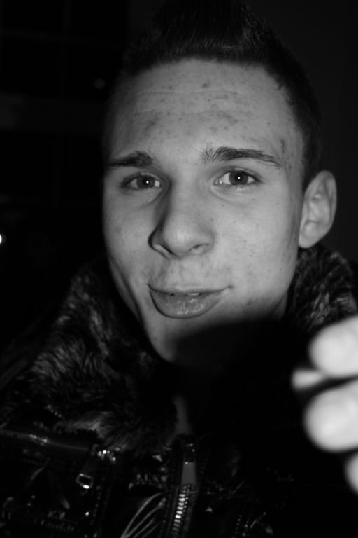 youzjanuar2011107.jpg